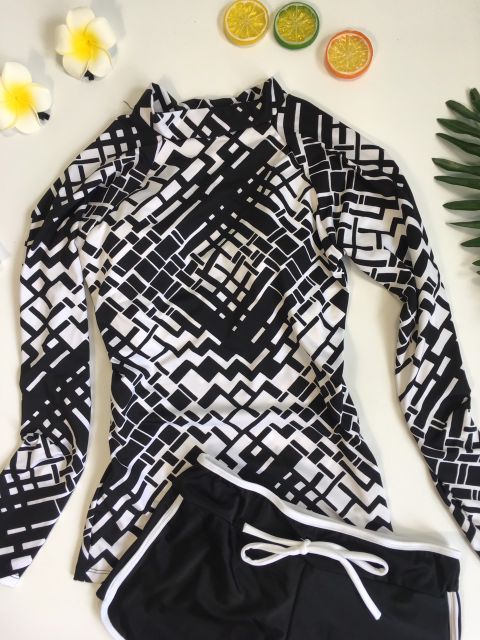 Đồ bơi tay dài quần đùi kín đáo | BigBuy360 - bigbuy360.vn