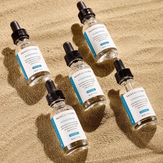 Tinh chất serum Skinceuticals Hydrating B5