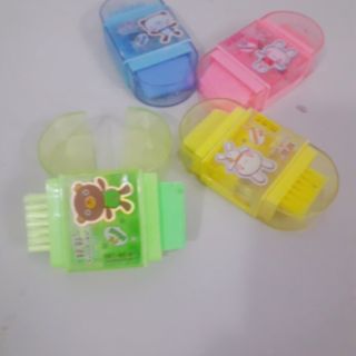 Chuốt viết chì kèm gôm tẩy