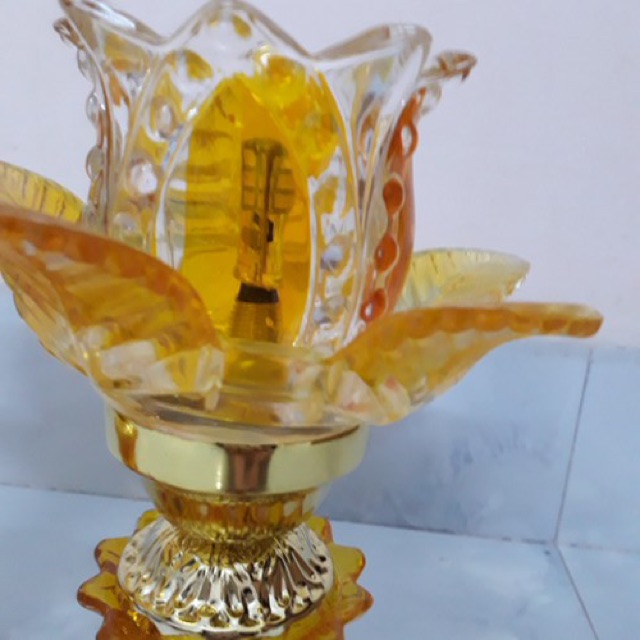 Đèn thờ thủy tinh pha Lê cao 25 cm