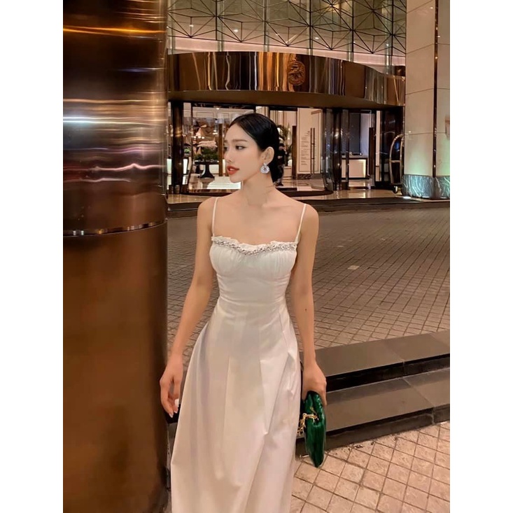 LINH CAVALI- Váy viền ngọc TKCC 2 màu