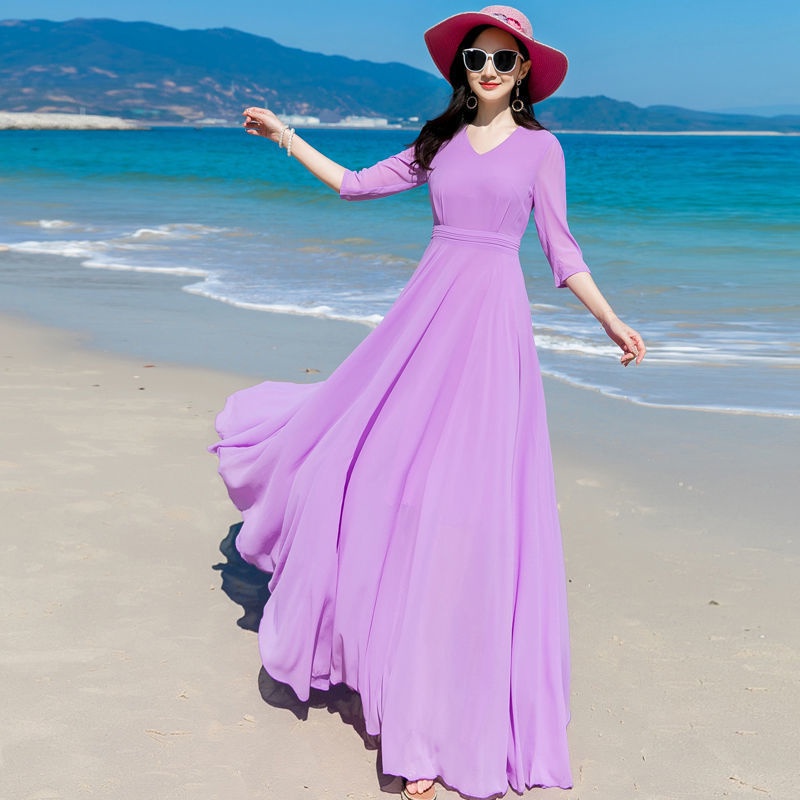 ☞Màu sắc đồng nhất Kiểu xích đu lớn 7 điểm Tay áo đi biển Bohemian ~ Kích thước lớn Phần eo dài Thắt lưng mỏng cổ chữ V Tay áo có bèo nhún Đầm voan