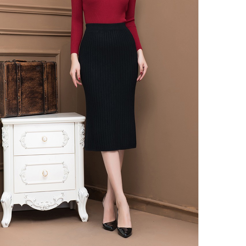 Chân váy bút chì len dáng dài xẻ sau thiết kế by Chiffon | BigBuy360 - bigbuy360.vn