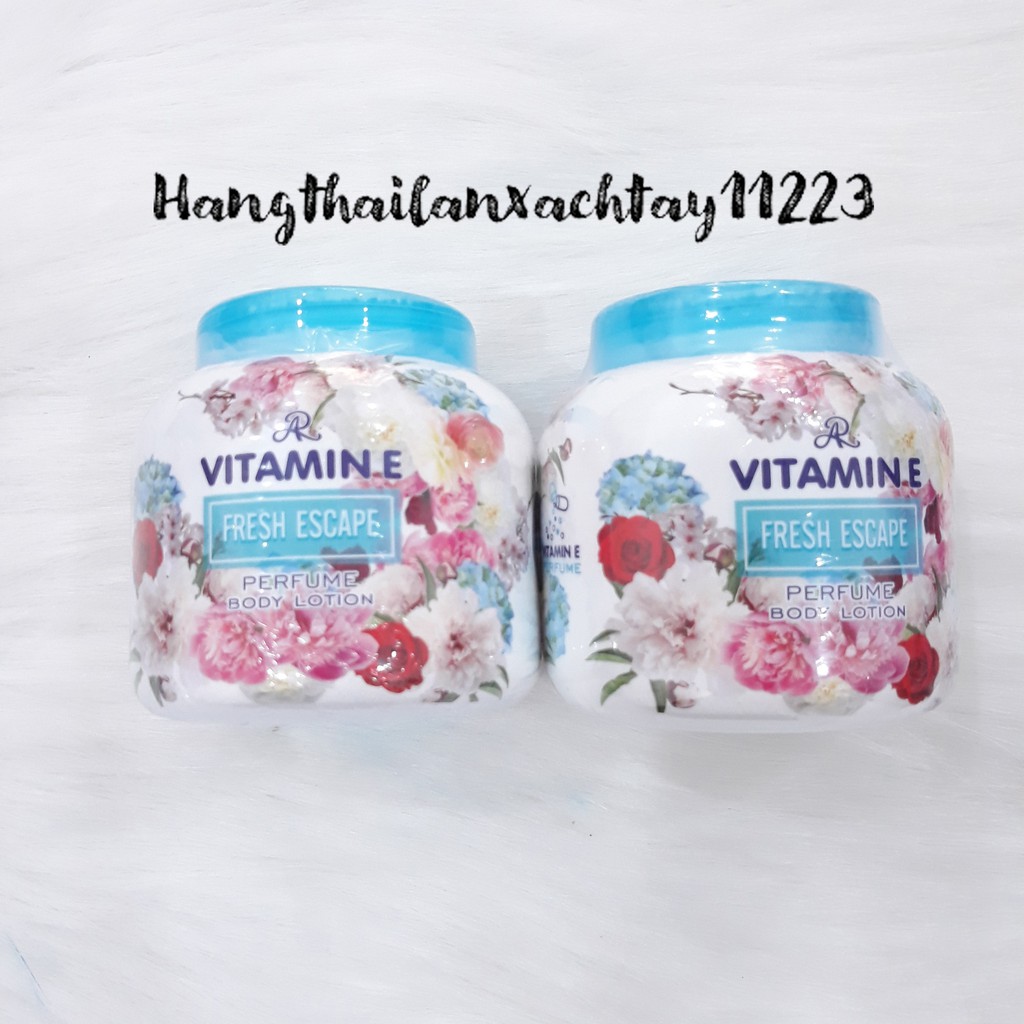 Dưỡng Thể Hương Nước Hoa AR Vitamin E Perfume Body Lotion Thái Lan 200gram