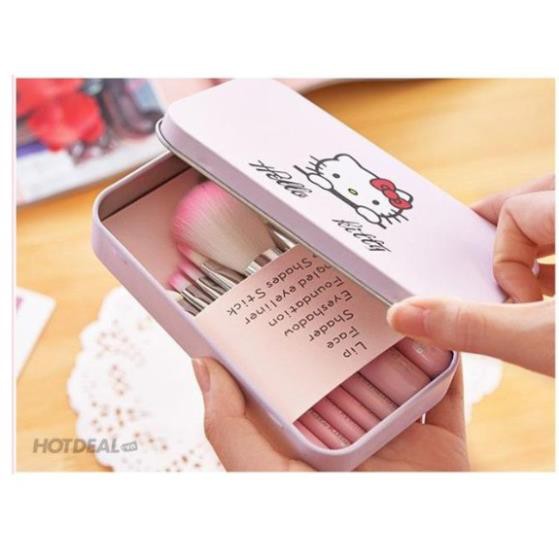 Set cọ trang điểm Kitty 7 món kèm hộp nhôm