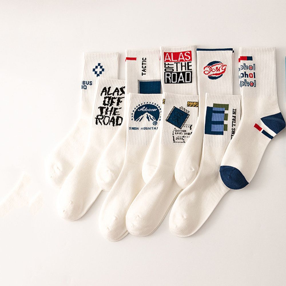 Đôi vớ thể thao bằng vải cotton thoáng khí thời trang sành điệu cho nam