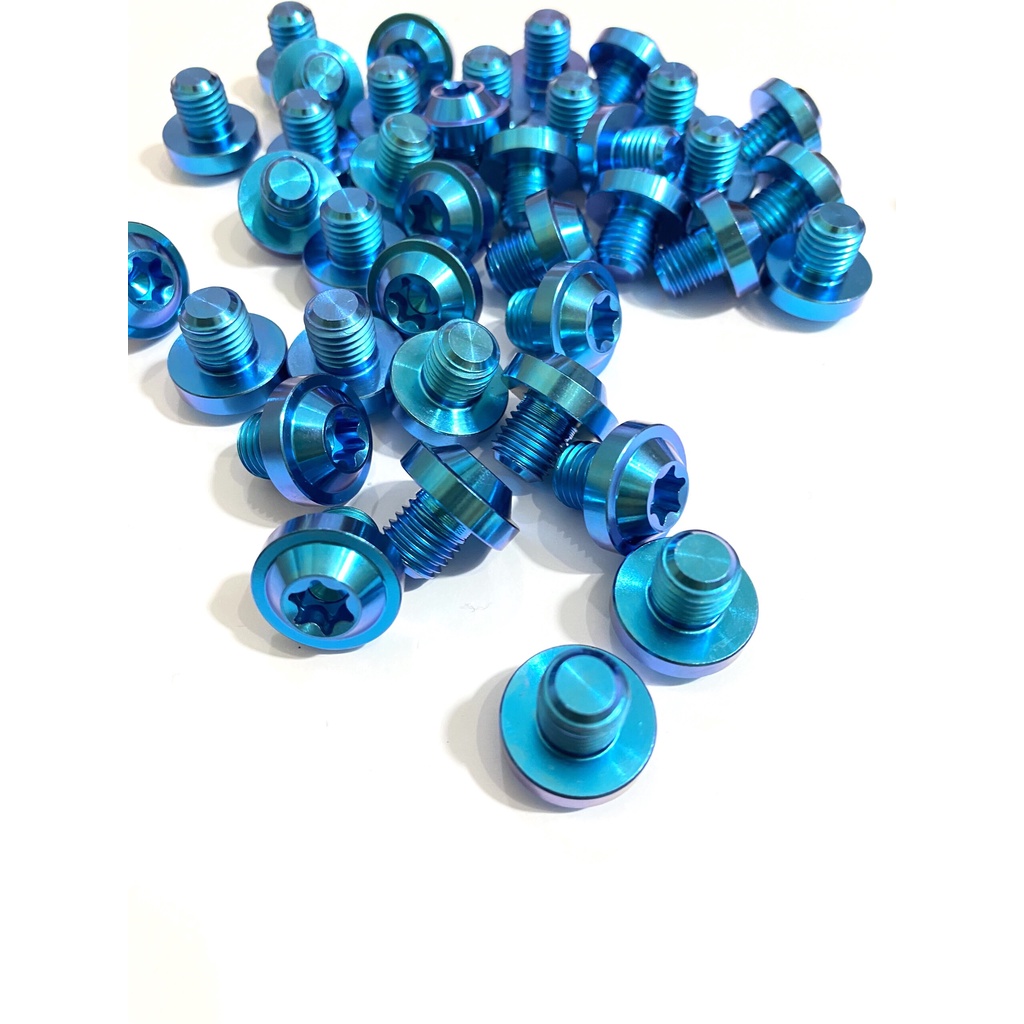 Ốc Titanium GR5 màu Xanh Lục Bảo Cho các dong xe wave dream Đủ size