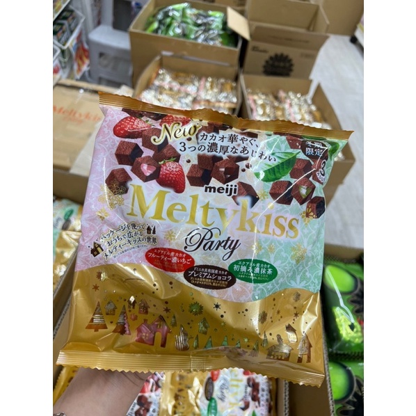 Socola Nama Tươi Melty kiss Mix Vị Bịch Lớn 150gr Nhật Bản [Hàng Air]