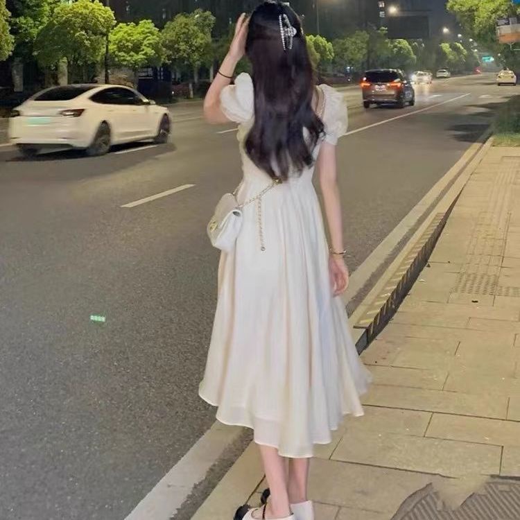 Đầm Cổ Vuông Tay Phồng Họa Tiết Kẻ Sọc Thiết Kế Eo Cao Thời Trang Mùa Hè Mới Cho Nữ