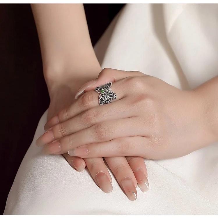 N064 Nhẫn điệp vũ bạc thái đính đá màu xanh