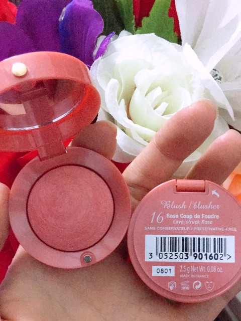 Má hồng bourjois