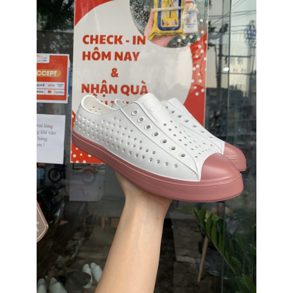 Giày nhựa đi mưa, đi biển Urban - Chất liệu nhựa xốp siêu nhẹ - chống thấm nước