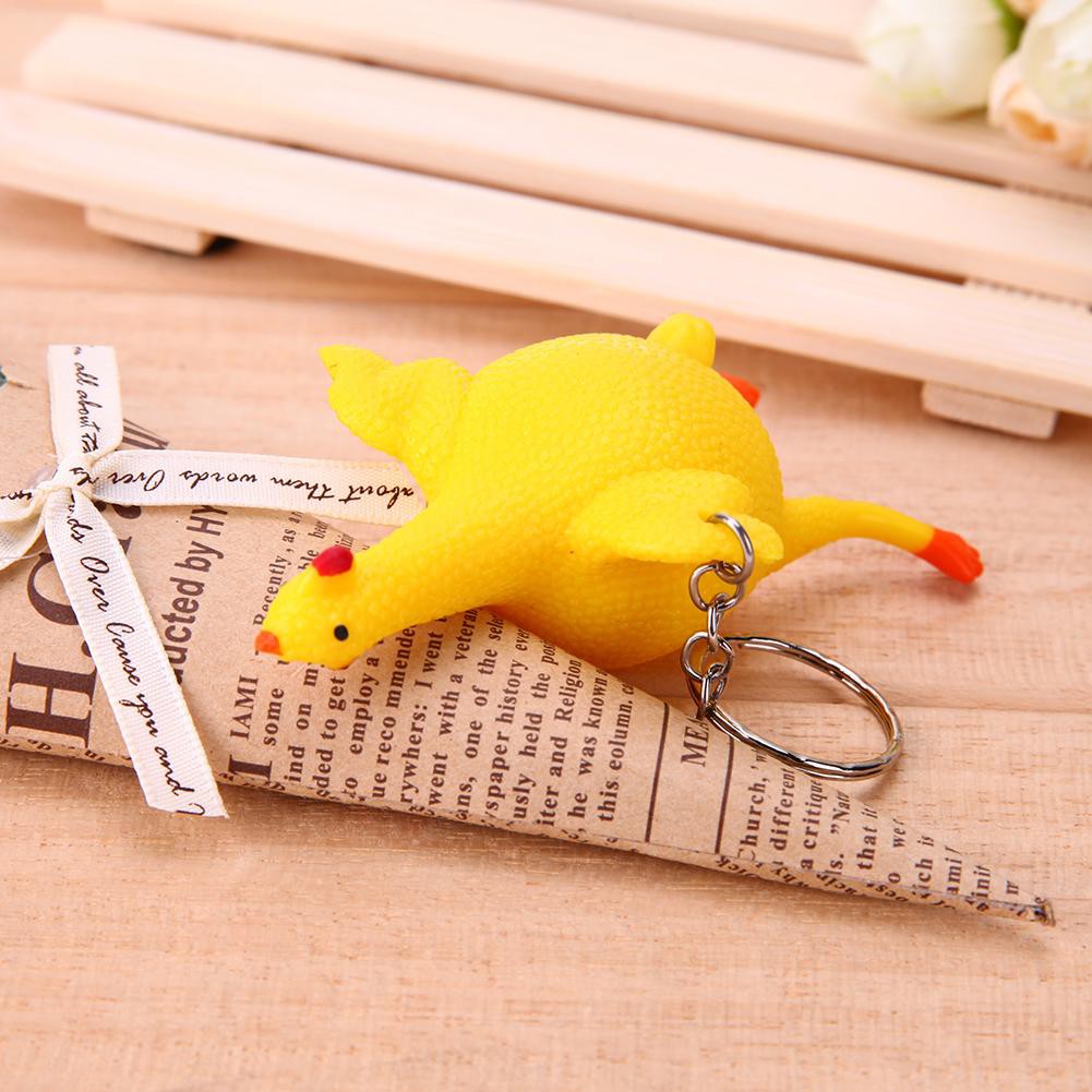 Đồ chơi bóp mềm hình gà đẻ trứng vui nhộn có móc chìa khóa