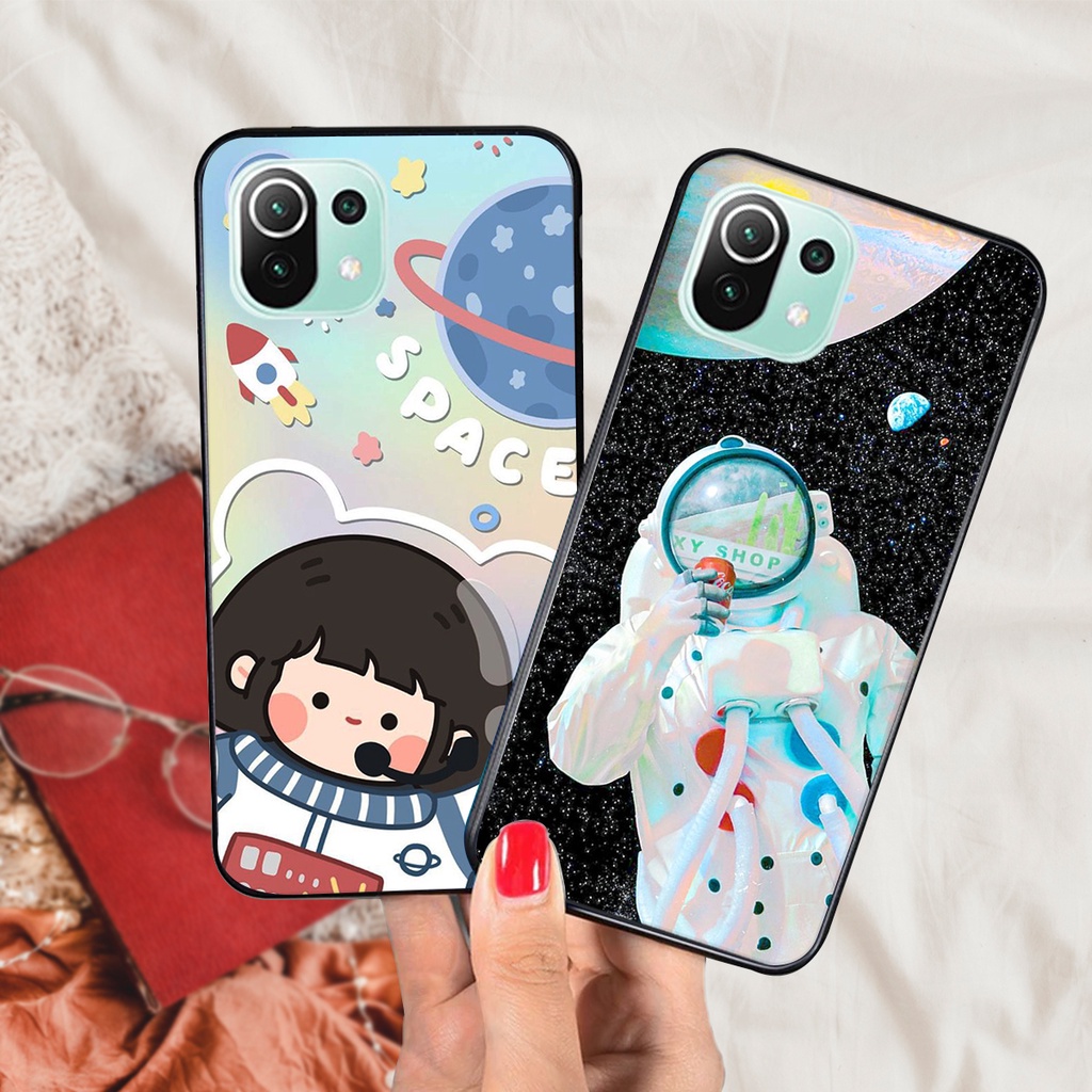 Ốp lưng Xiaomi Mi 11 5G - Mi 11 Lite 5G - Mi 11 Lite 5G NE -  Mi 11T 5G - Mi 11T Pro 5G mẫu phi hành gia vũ trụ siêu dễ