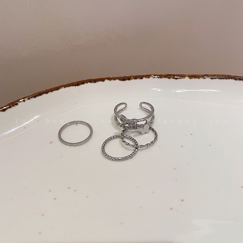 Bộ Nhẫn Đeo Ngón Tay Họa Tiết Bướm Thời Trang Sành Điệu Cho Nữ