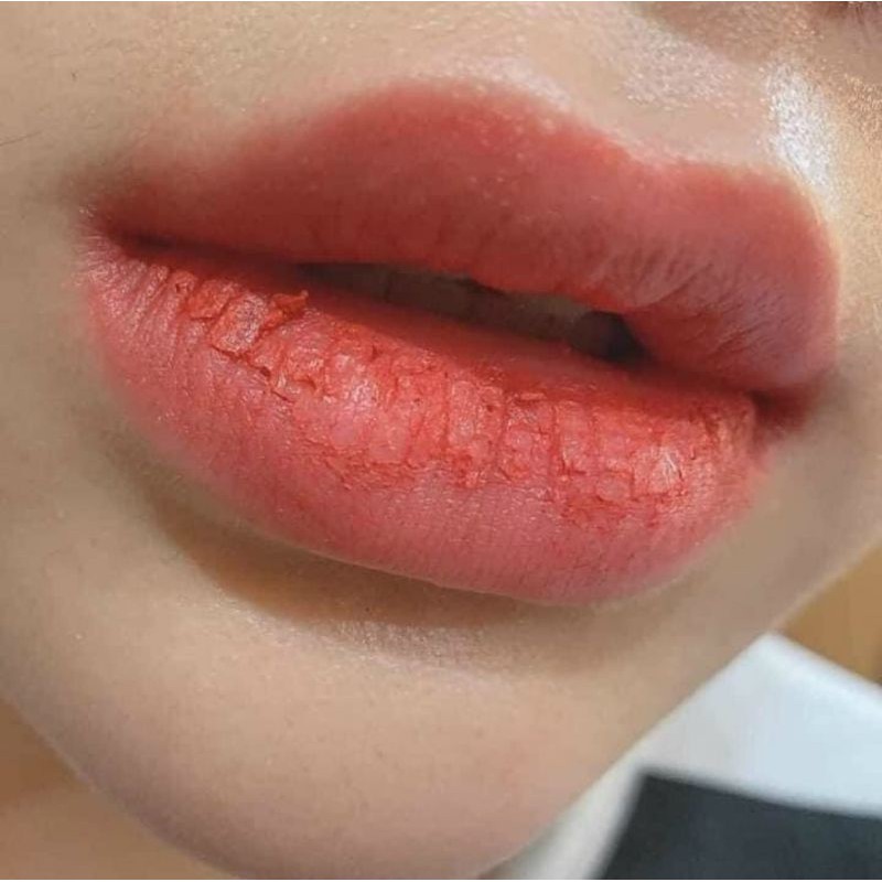 [ MỸ PHẨM ]✅ SON DƯỠNG & TẨY TẾ BÀO CHẾT MÔI "BERNICE" -  MUA 2SP BẤT KÌ TẶNG 1 GƯƠNG | BigBuy360 - bigbuy360.vn