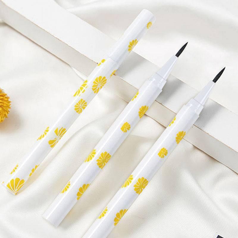 Bút Kẻ Mắt Màu Đen Lâu Trôi Không Thấm Nước Và Mồ Hôi