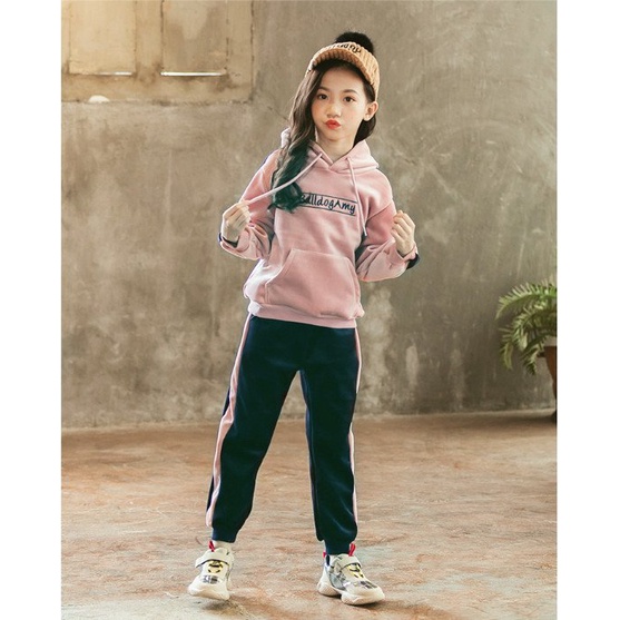 Bộ quần áo thu đông trẻ em 14-46kg dành cho bé gái mẫu Boll.doggg có mũ chất vải nỉ da cá loại 1