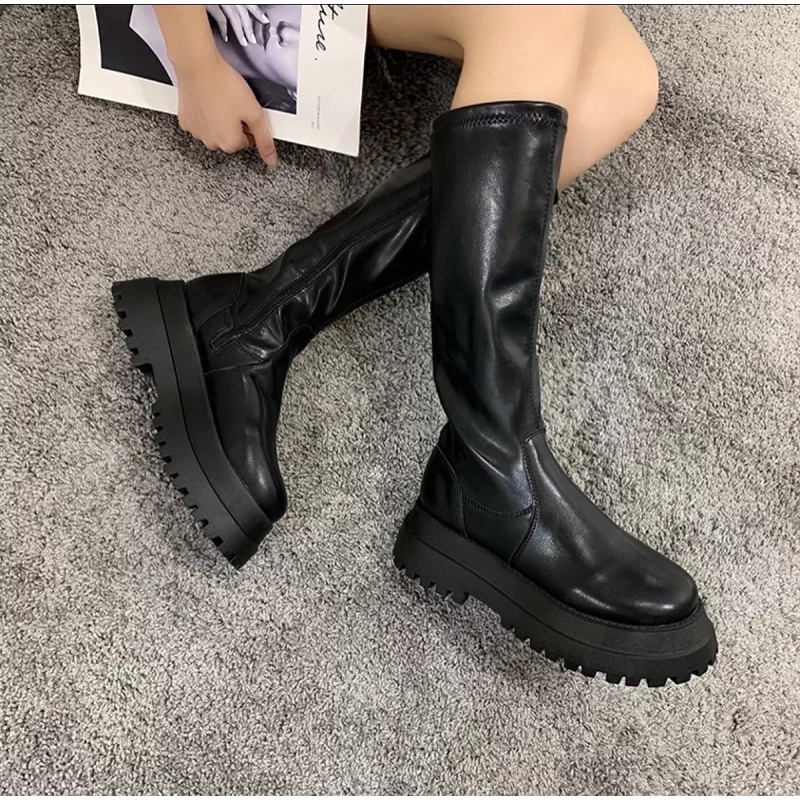 GIÀY BOOTS DA TRƠN CỔ CAO KHOA BÊN ĐẾ ĐỘN NGẦU ĐÉT