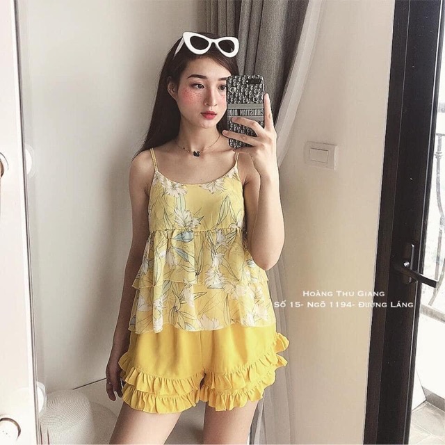 Set áo 2 dây hoa + quần sooc bèo | BigBuy360 - bigbuy360.vn