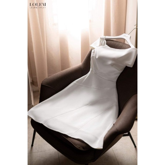 Váy lọ lem clothing size M