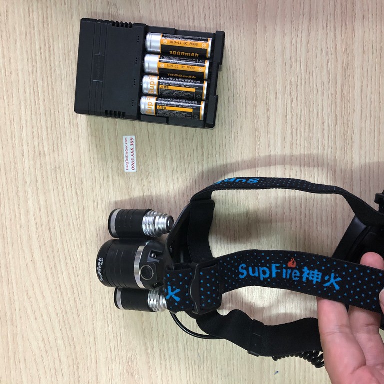 Đèn Pin đội đầu 3 bóng siêu sáng Supfire HL33 chính hãng