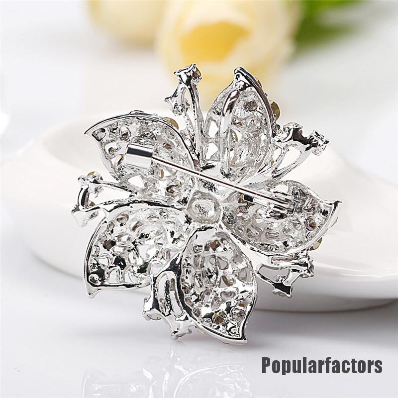 Ghim Cài Áo Hình Bông Hoa Đính Đá Nhân Tạo Thời Trang