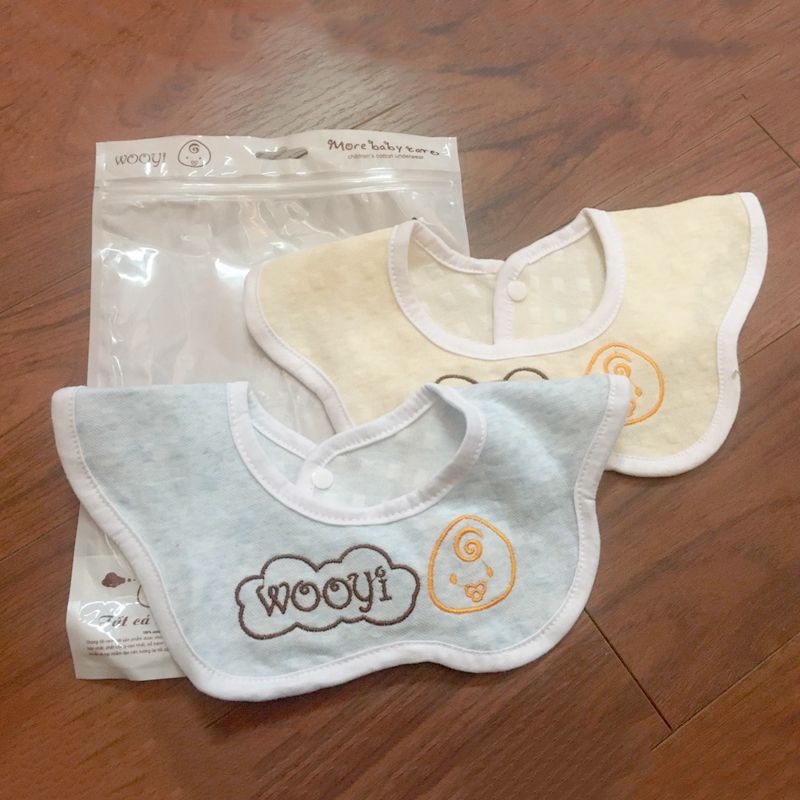 Set 3 chiếc yếm xô sợi tre 4 lớp 2 mặt Wooyi siêu thấm hút cho bé