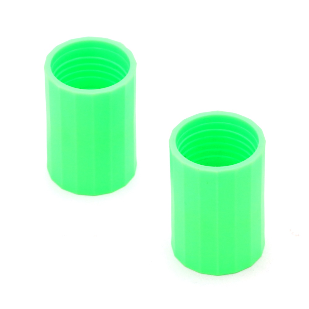 Đầu Nối Chai Nước Dạng Lốc Xoáy Độc Đáo