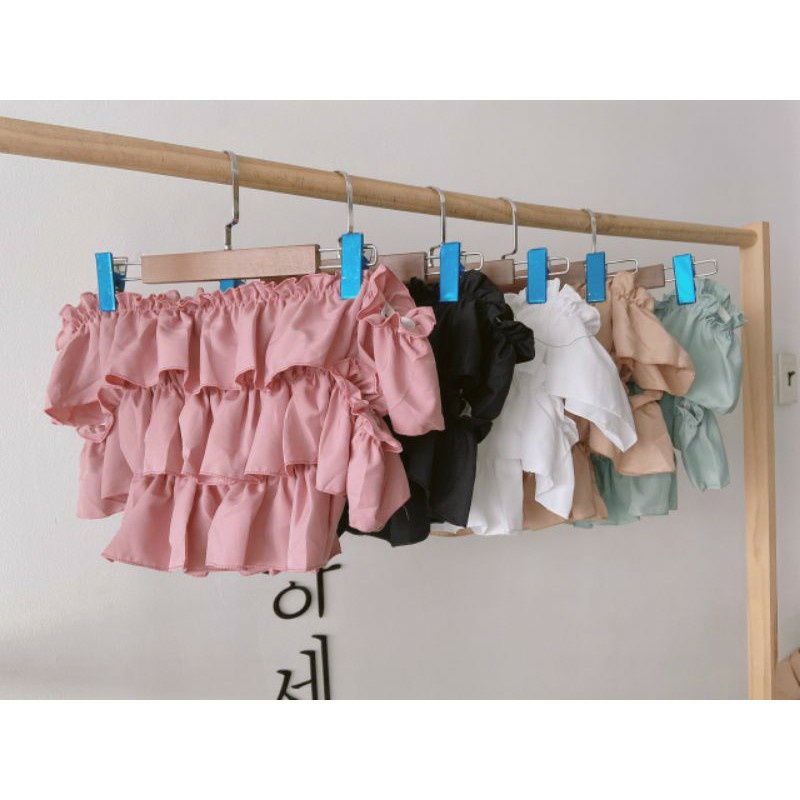 ÁO TRỄ VAI 3 TẦNG KIỂU CROPTOP