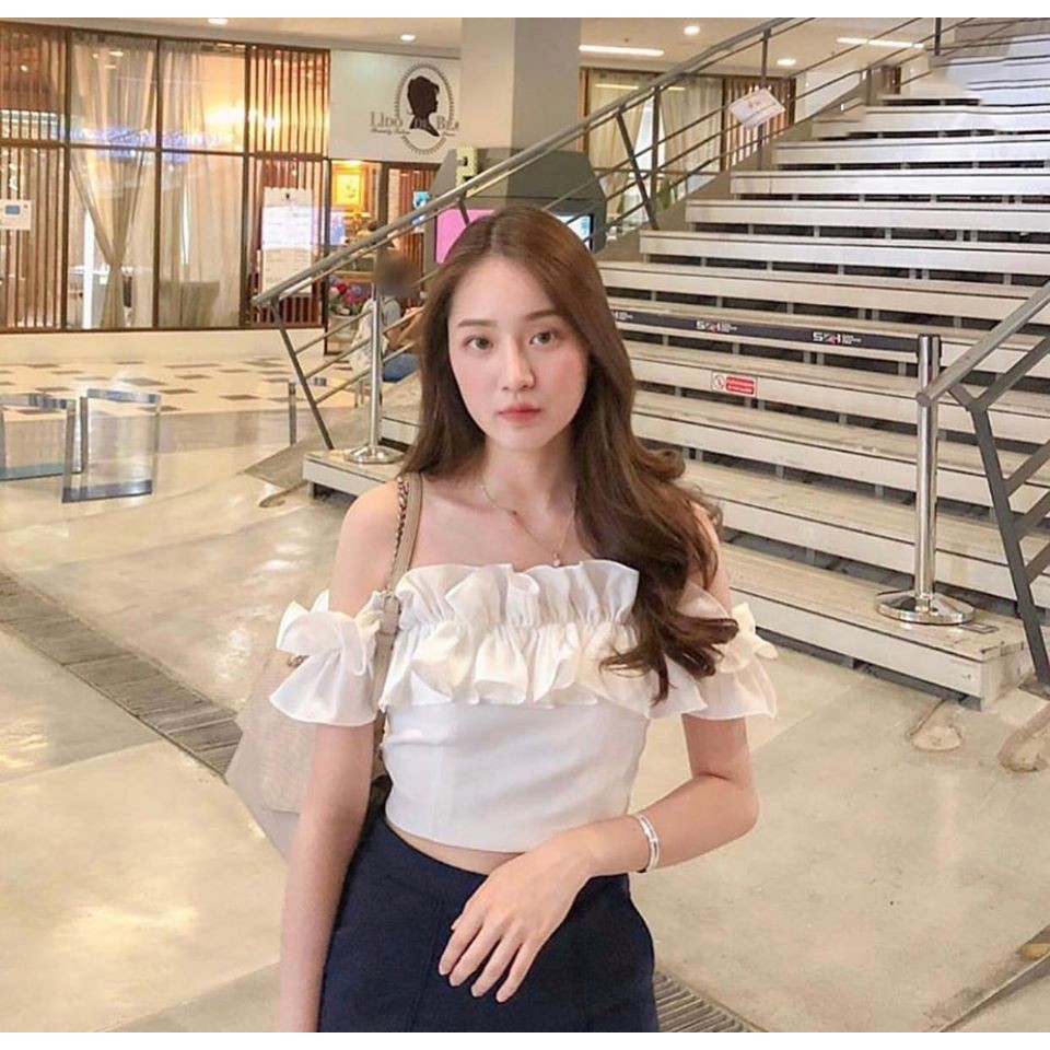 [⚡𝑺𝒂𝒍𝒆] Áo trễ vai nhún bèo crop_top_tre_vai | BigBuy360 - bigbuy360.vn