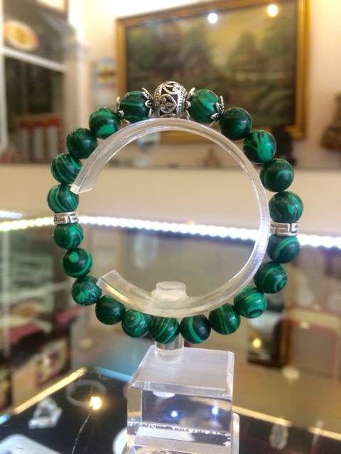 Vòng tay phong thuỷ đá Malachite 8ly