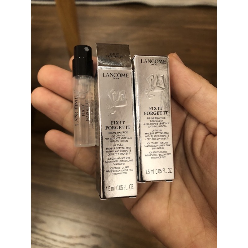 xịt khoá makeup mini