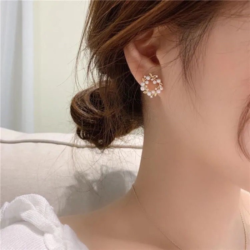 Bông tai nữ vòng nguyệt quế phong cáh Hàn Quốc