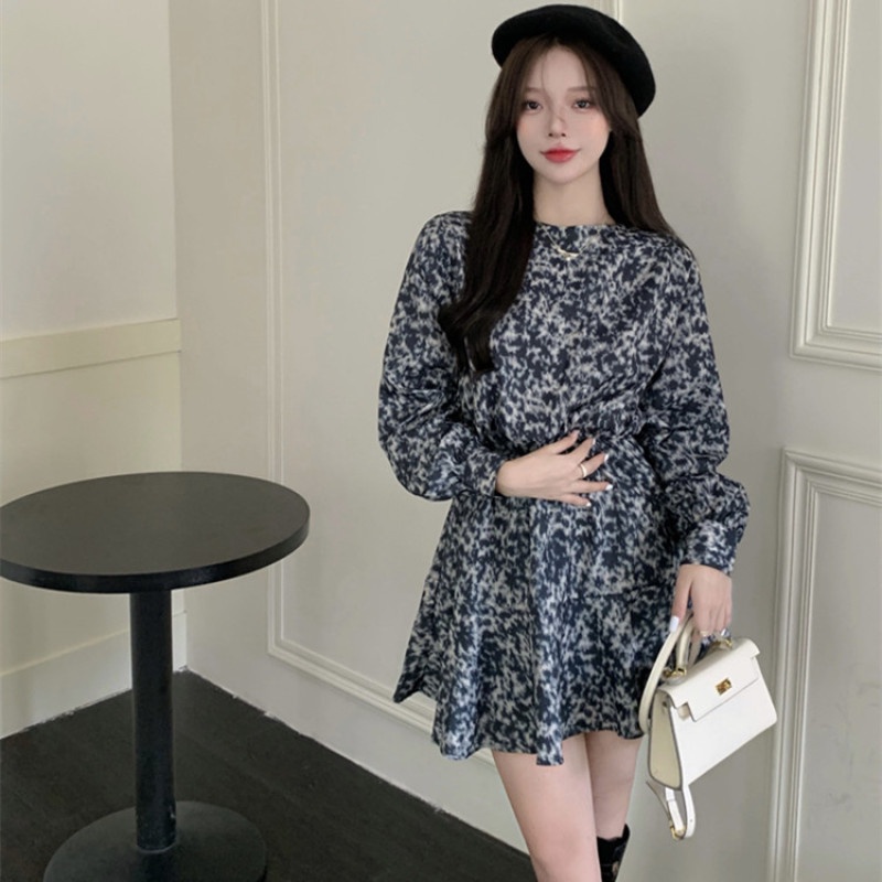 Đầm nữ tay dài họa tiết hoa thanh lịch thời trang