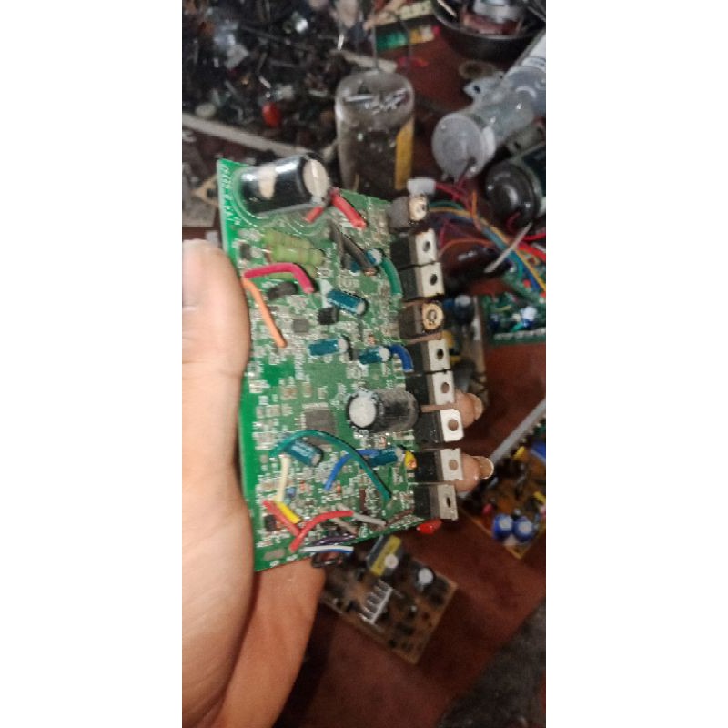Bo sạc xe điện 48-60v.cũ hỏng lấy linh kiện.2