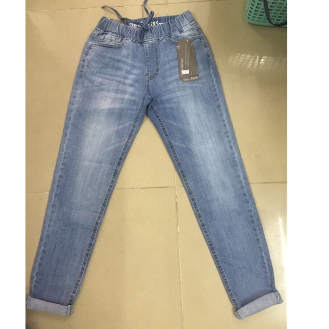 Quần jeans lưng thun