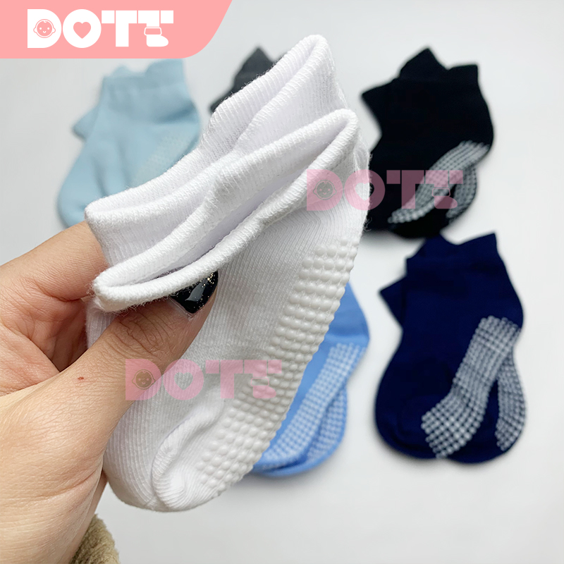 Bộ 6 đôi vớ cotton chống trượt kiểu dáng xinh xắn dành cho bé