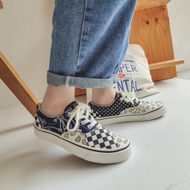 Giày Vải dây buộc nữ thời trang hot hit mới 2022