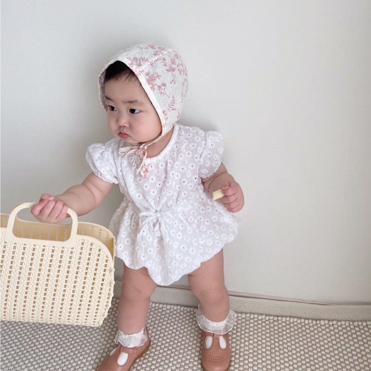 Áo liền quần bodysuit Hàn Quốc - Hoạ tiết hoa nhí - Mini Powder Lace String
