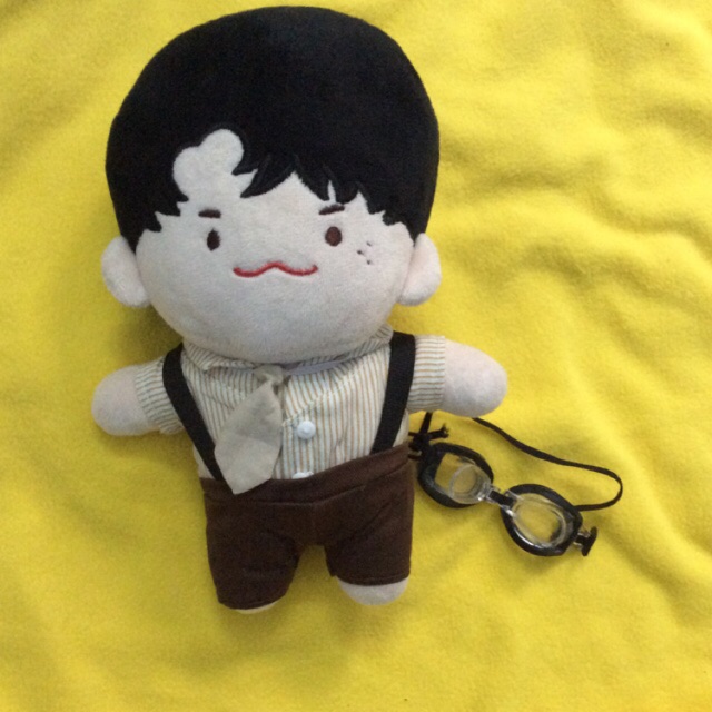 DOLL ONG WANNAONE 20CM + OUTFIT NHƯ ẢNH
