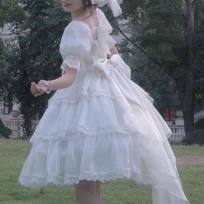 Váy đầm lolita trắng nơ to