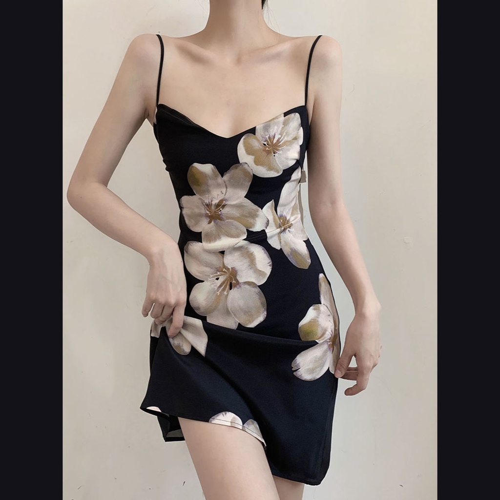 Lady sweet and spicy high sense summer magnolia flower fragmentary lady French sexy suspender pure desire dress short skirt