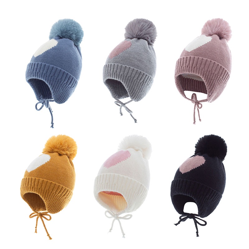 Mũ beanie đan móc dày dặn in hình trái tim phối bóng lông lớn ấm áp mùa thu đông cho em bé biết đi