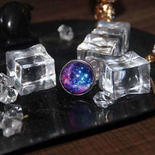 Móc Khóa Hình Quả Cầu Galaxy Galaxy Hai Mặt Phát Sáng Mặt Trời、Hệ mặt trời phát sáng Mắt thần Thiên hà Hành tinh móc khóa Mặt dây chuyền Thiên hà Hai mặt quả cầu thủy tinh Móc khóa