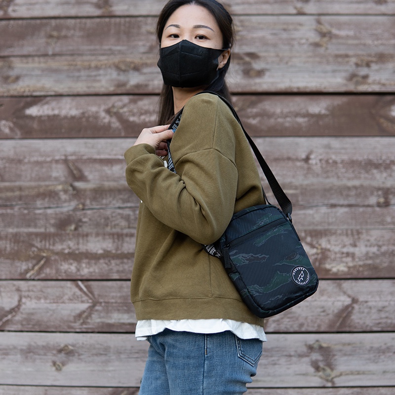 Túi đeo chéo KSNDDEU nylon trẻ trung thời trang dành cho cả nam và nữ