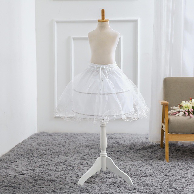 TÙNG LÓT GIỮ PHỒNG VÁY