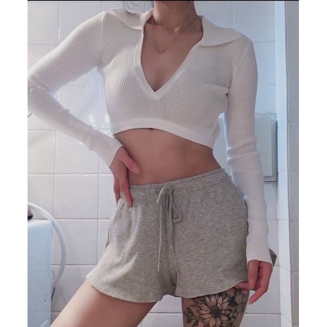 Áo croptop len gân cổ polo chữ V dài tay cho nữ