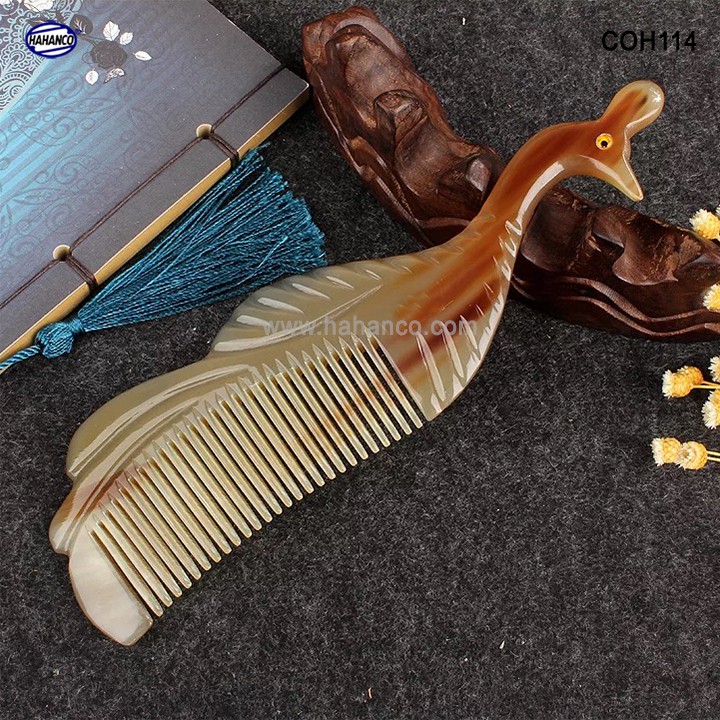 Lược sừng con Công khía đẹp làm quà tặng (Size: XL - 21cm) Chăm sóc tóc -COH114- Horn Comb of HAHANCO