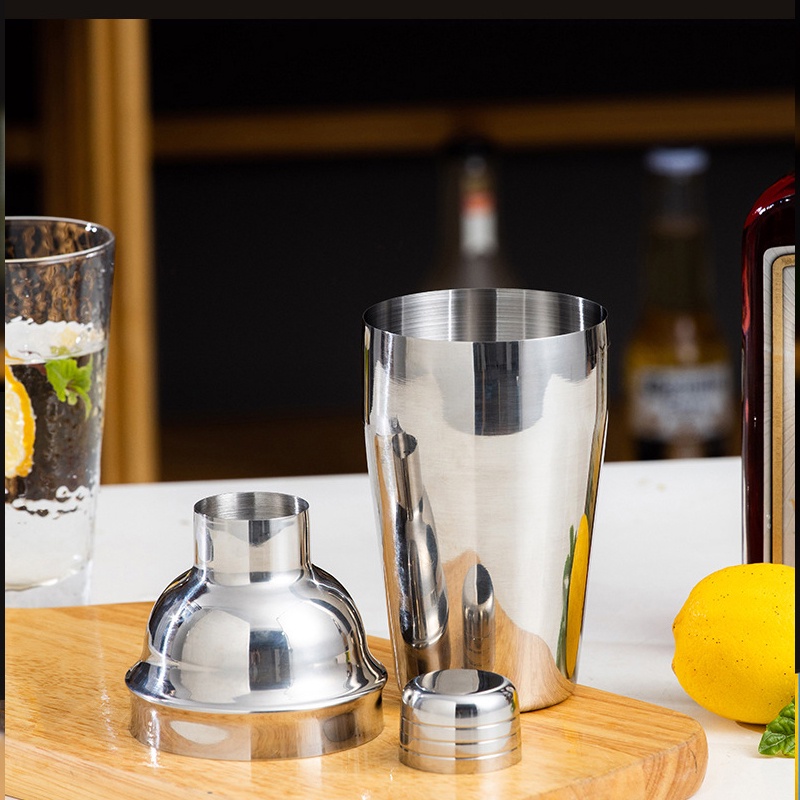 1 Bình Lắc Cocktail Bằng Thép Không Gỉ 550 / 750ml Màu Vàng / Đen / Hồng